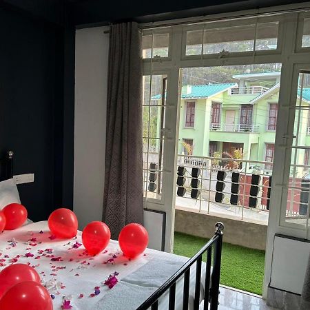 Na-U-Iaka Homestay Шиллонг Экстерьер фото