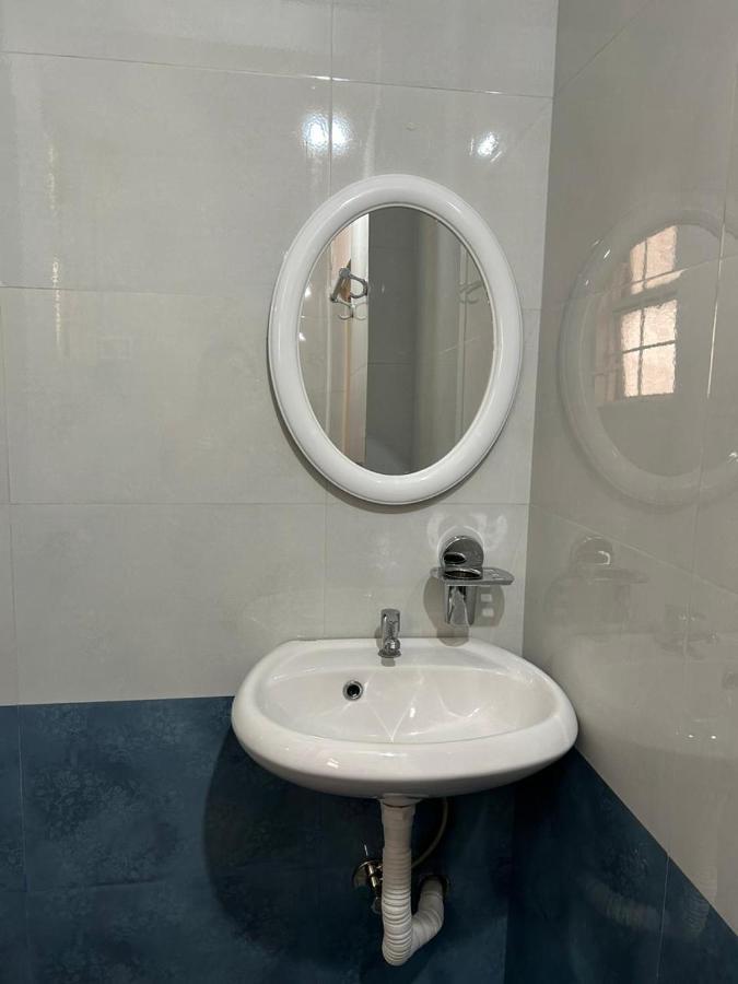 Na-U-Iaka Homestay Шиллонг Экстерьер фото